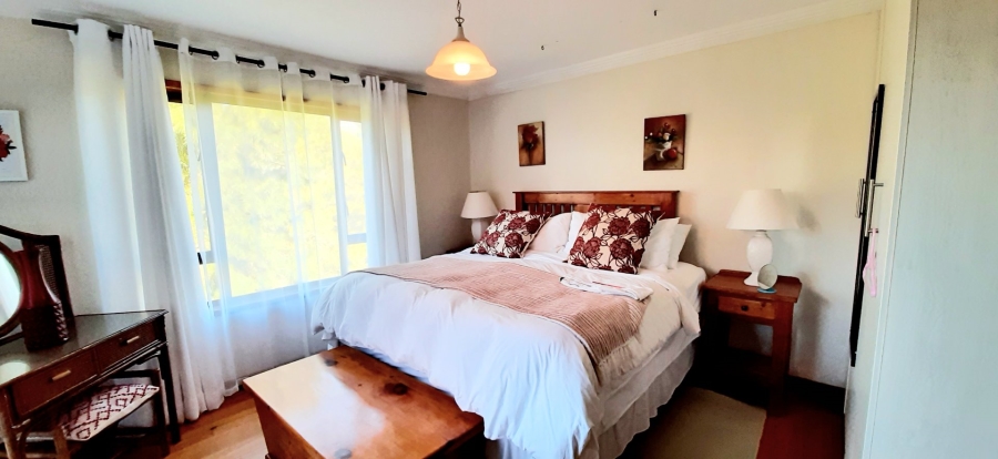 4 Bedroom Property for Sale in Dolphin Creek Golf Estate Western Cape